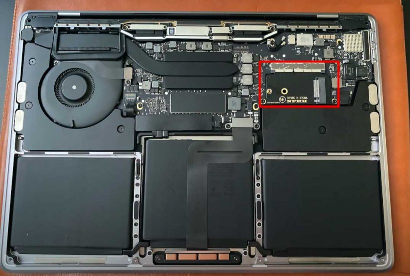 местонахождения ssd в macbook