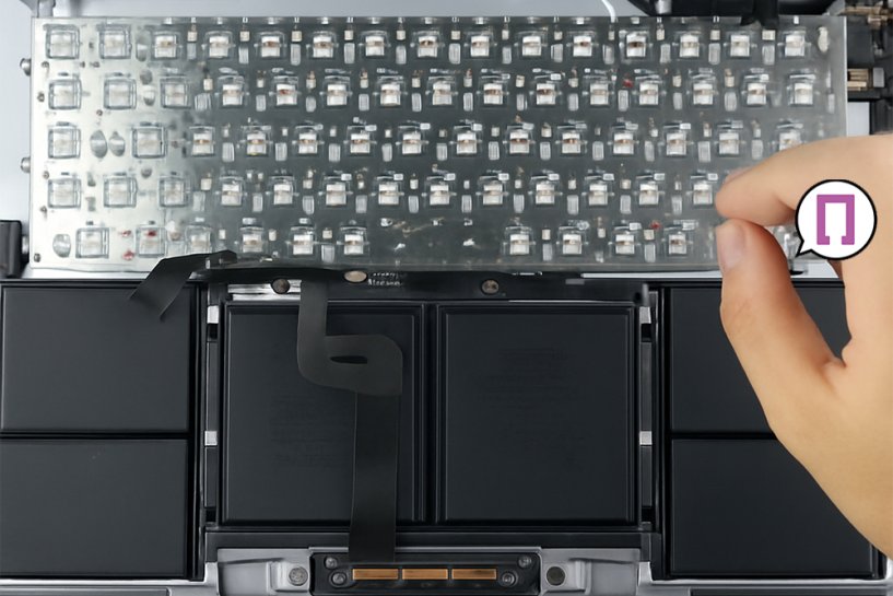 Процесс замены клавиатуры на Макбук Эйр