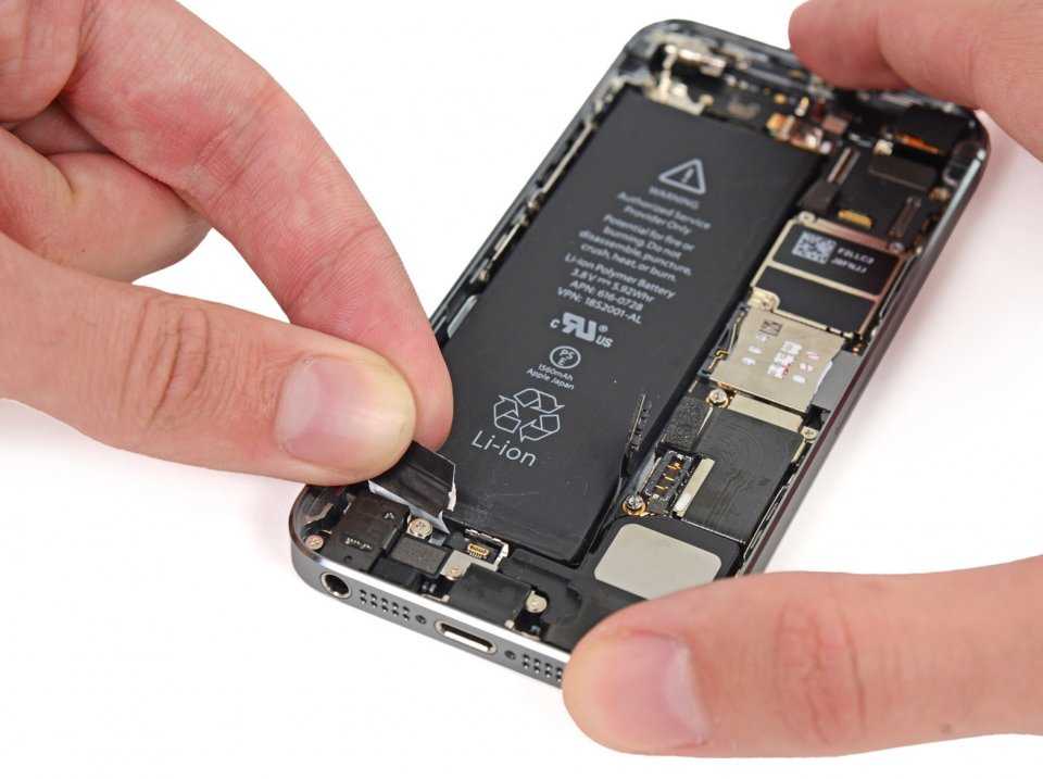 Сколько стоит поменять батарею на айфон 5s