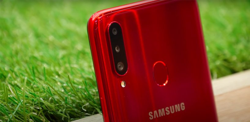 Samsung A20 внешний вид сзади