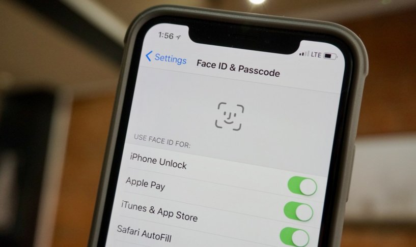 Айфон с Face id