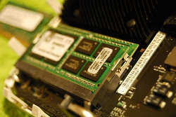 Увеличение объема оперативной памяти MacBook